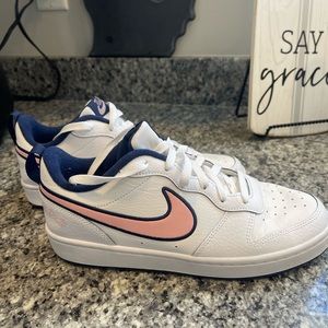 Nike Court Borough Low 2E GS sneaker